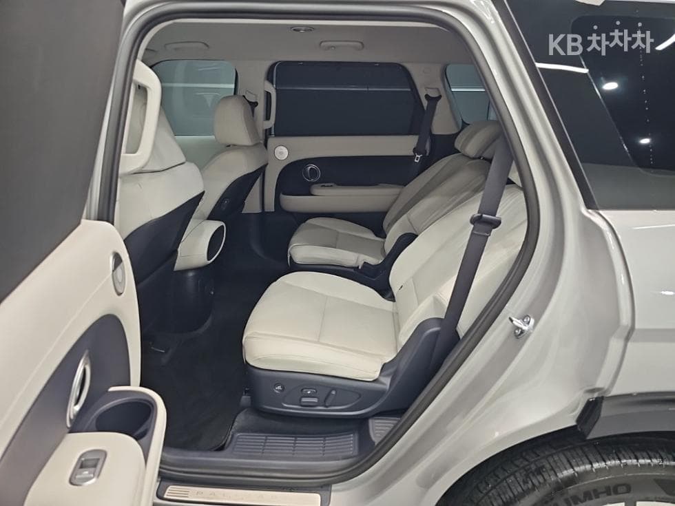Хюндай Ди Всеново Palisade2.5L бензин Турбо 4x4 7-местен (Лимузин) Престиж - 12