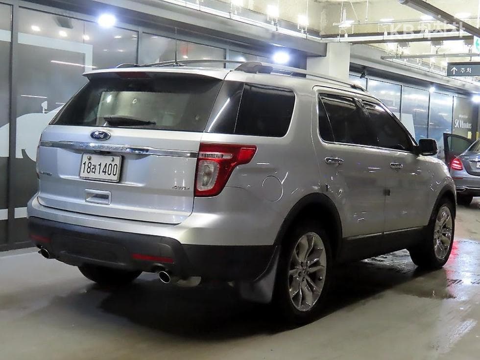Форд Нов Експлорер3.5 Ti-VCT V6 4x4 Limited - 4