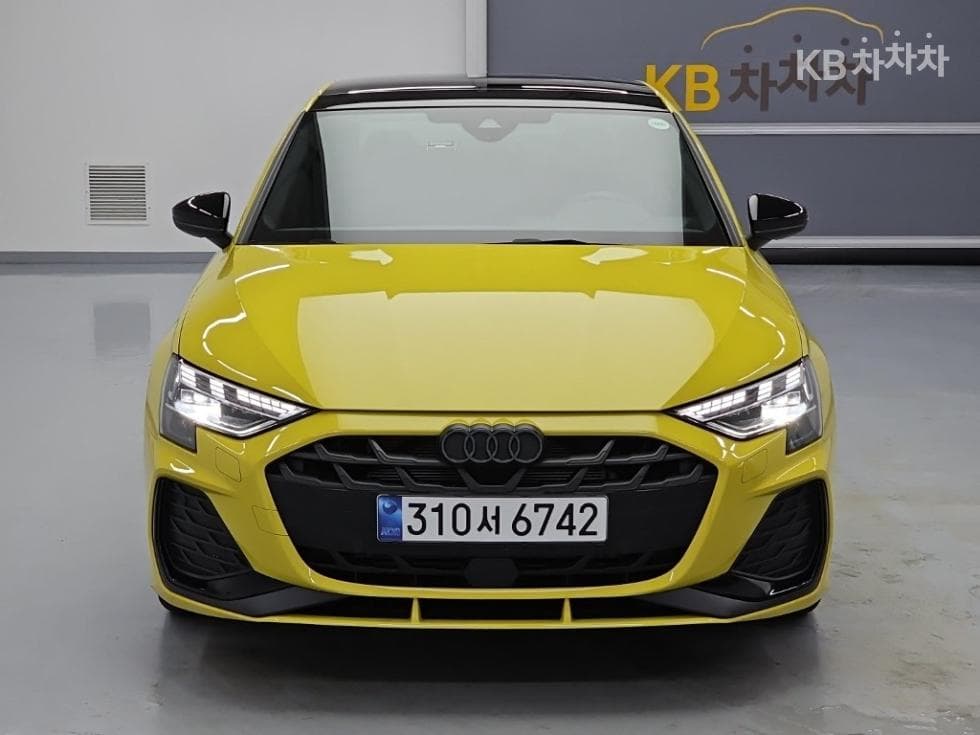 Ауди A3 (8Y)40 TFSI Premium - 2