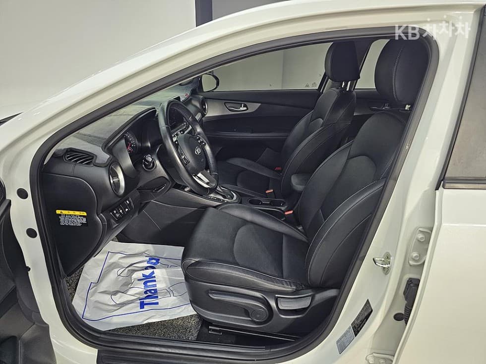 Kia All New K31.6 Gasoline Luxury - 7