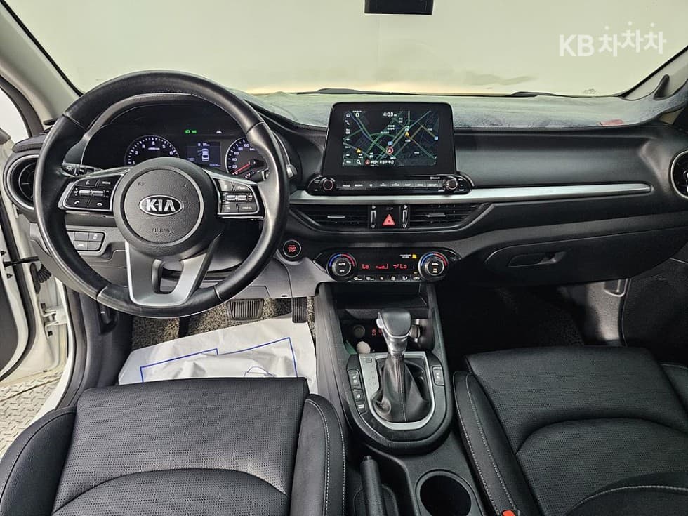 Kia All New K31.6 Gasoline Luxury - 10