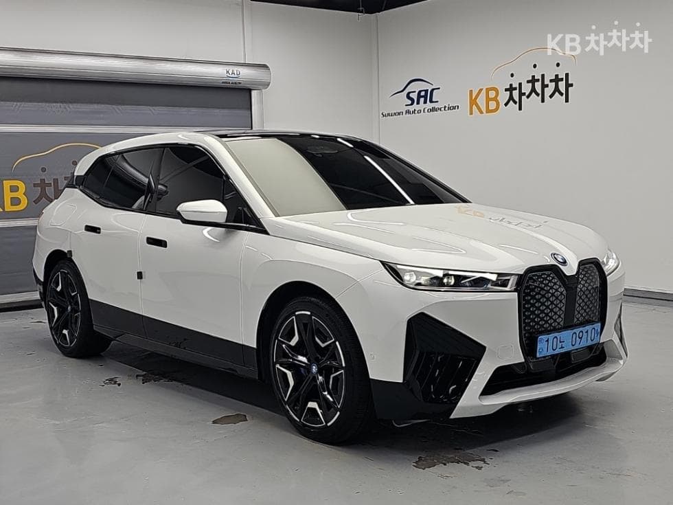 BMW iX(i20)xDrive50 Sport Plus - 4
