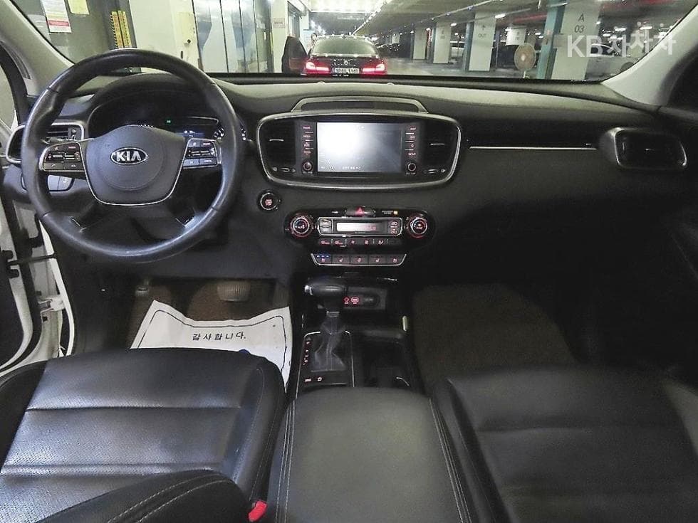 Киа The New (фейслифт) Sorento2.2 Дизел 2WD Престиж - 10