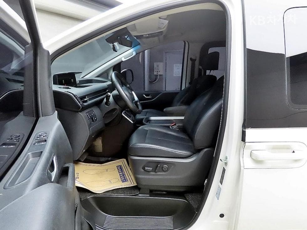 Хюндай Staria Cargo2.2 Cargo 5 Modern - 5