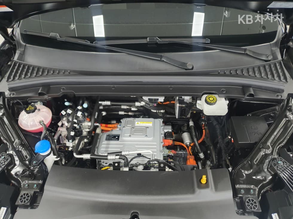 BYD 아토3Plus Стандартен - 6