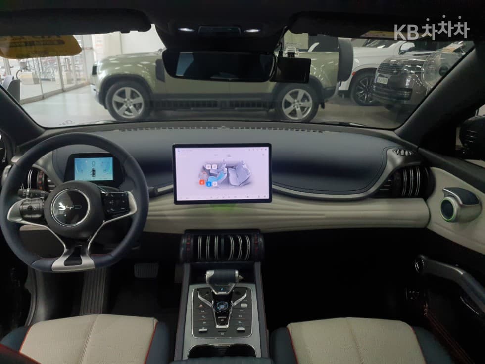 BYD 아토3Plus Стандартен - 9