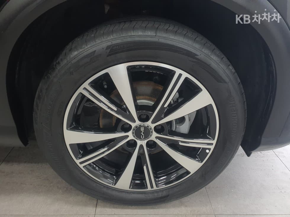 BYD 아토3Plus Стандартен - 24