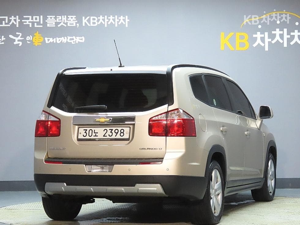 GM Korea Chevrolet OrlandoLPG LT Premium - 2