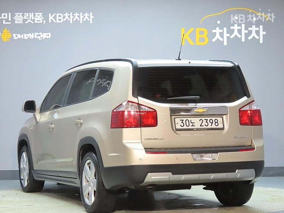 GM Korea Chevrolet OrlandoLPG LT Premium - 4