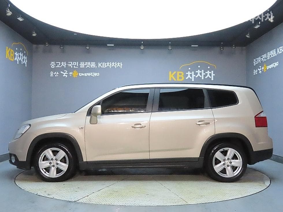 GM Korea Chevrolet OrlandoLPG LT Premium - 5