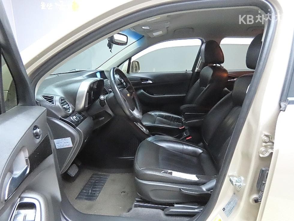 GM Korea Chevrolet OrlandoLPG LT Premium - 10