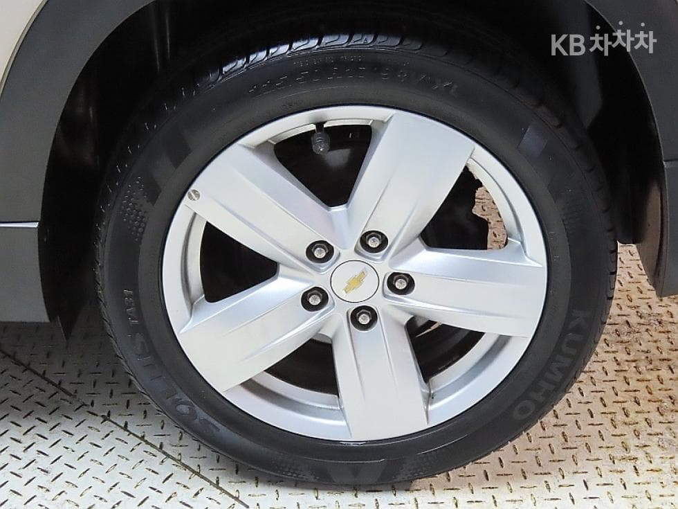 GM Korea Chevrolet OrlandoLPG LT Premium - 18