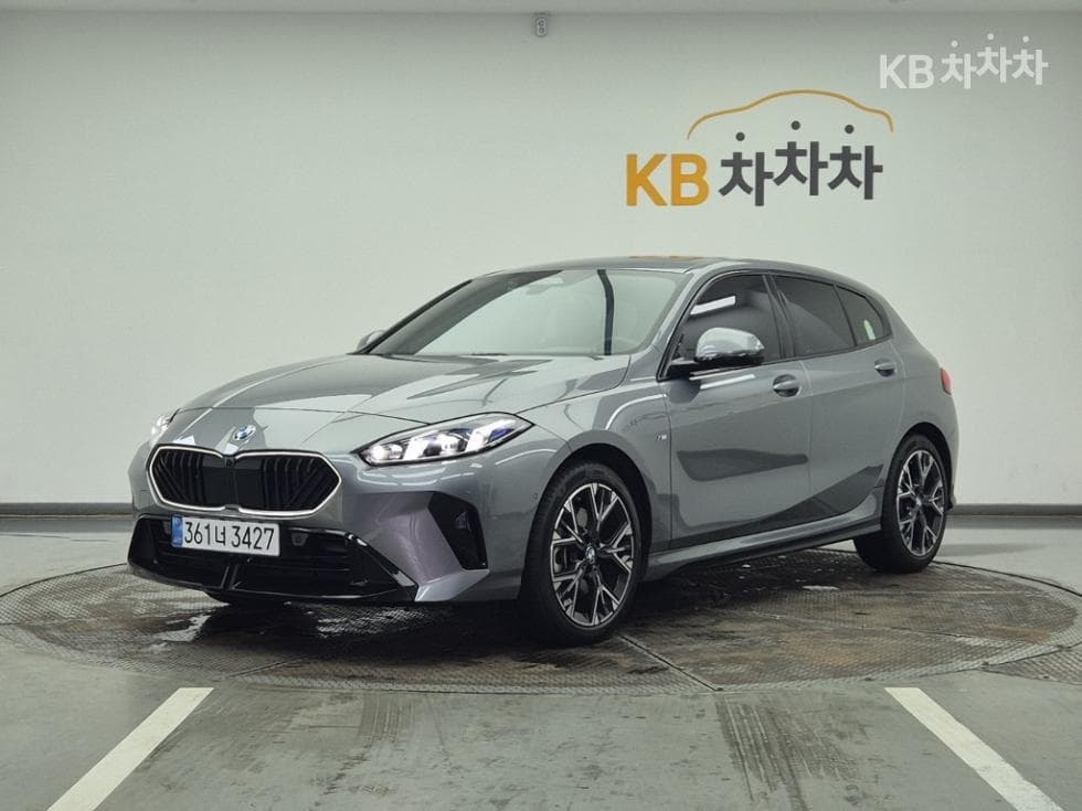 BMW 1시리즈 (F70) 120 M Sport - Image 1