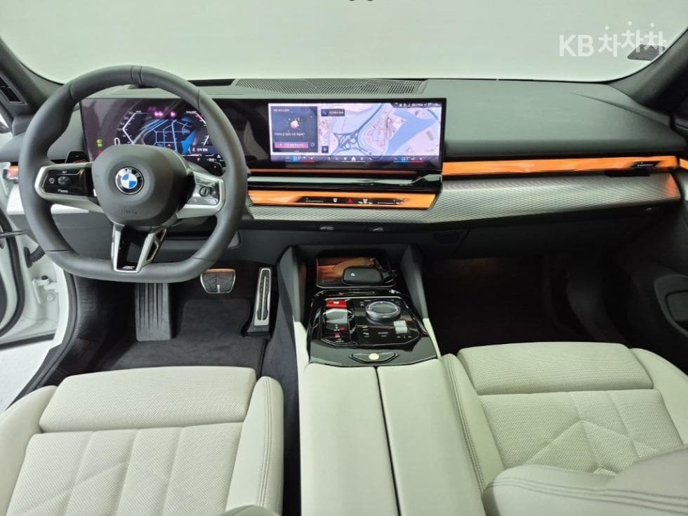 BMW Нов5 Серия(G60)520i M Sport - 5