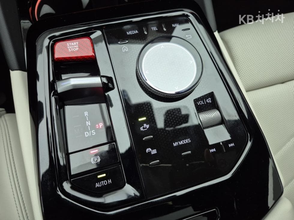 BMW Нов5 Серия(G60)520i M Sport - 8