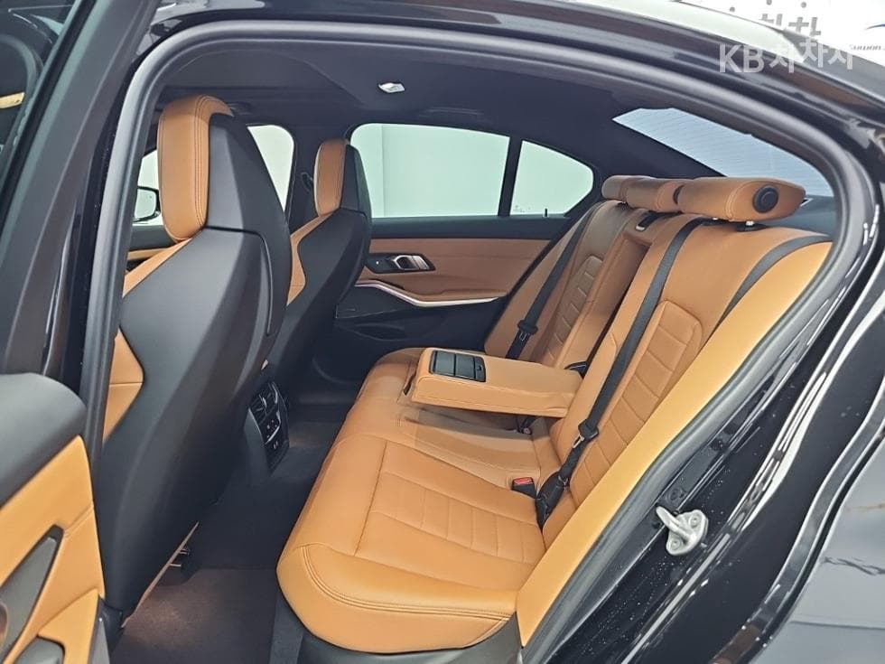 BMW 3 Серия (G20)M340i Стандартен - 12