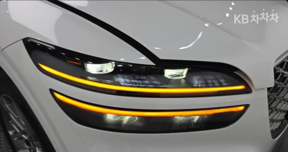 Дженезис GV70Бензин 2.5T 스포츠패키지 2WD - 11
