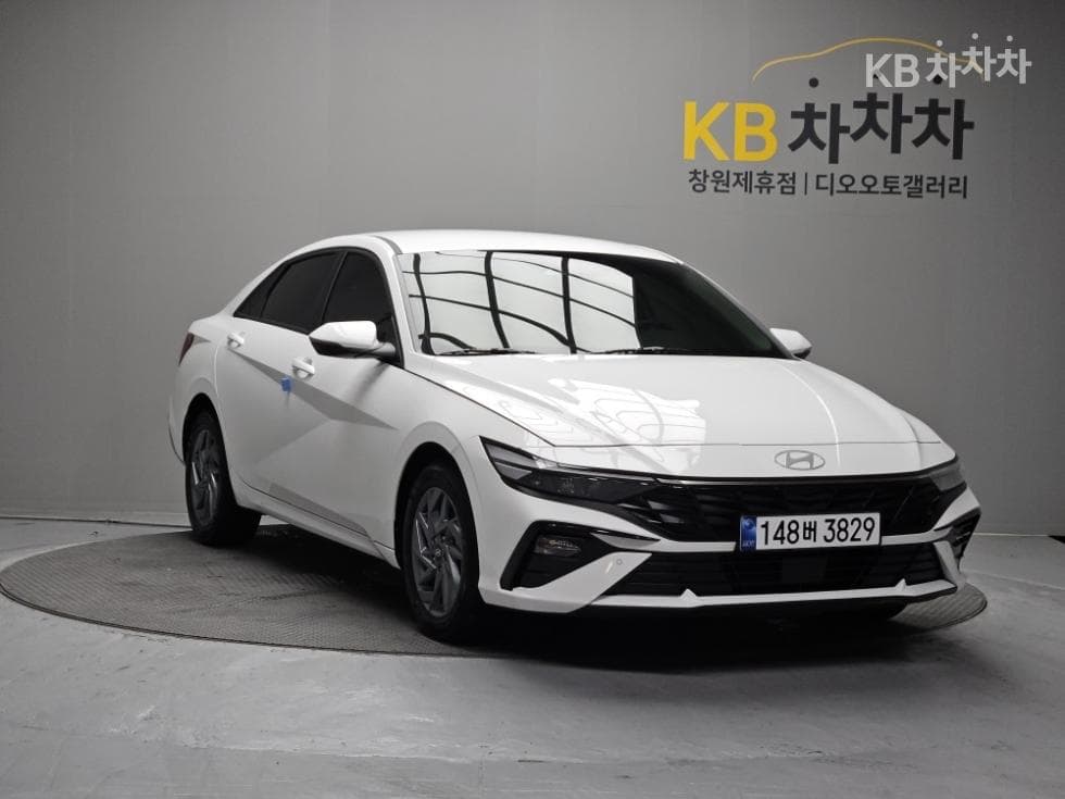 Хюндай The New (фейслифт) Avante (Elantra) (CN7) 1.6 Бензин Modern - Image 1