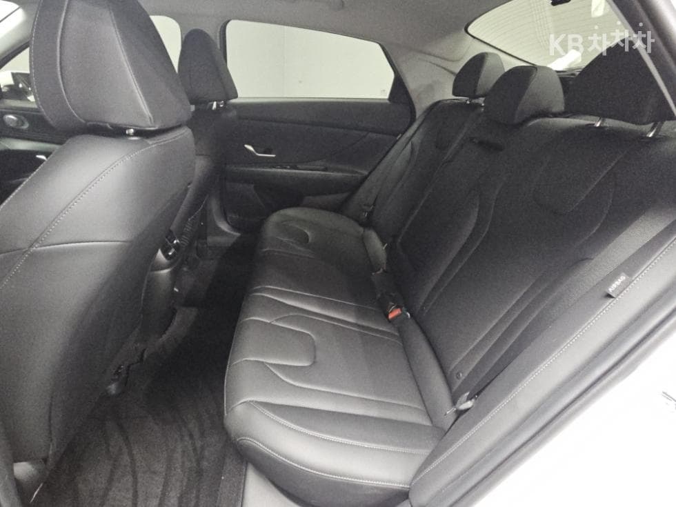 Хюндай The New (фейслифт) Avante (Elantra) (CN7)1.6 Бензин Modern - 12