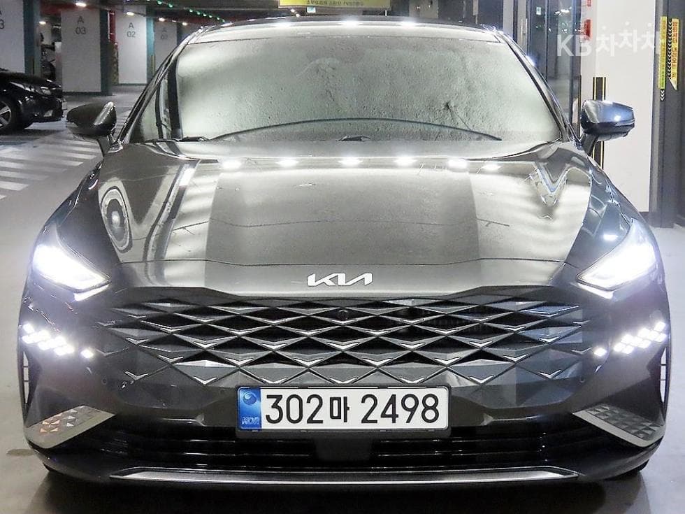 Kia K8 Hybrid1.6 Turbo Noblesse - 2