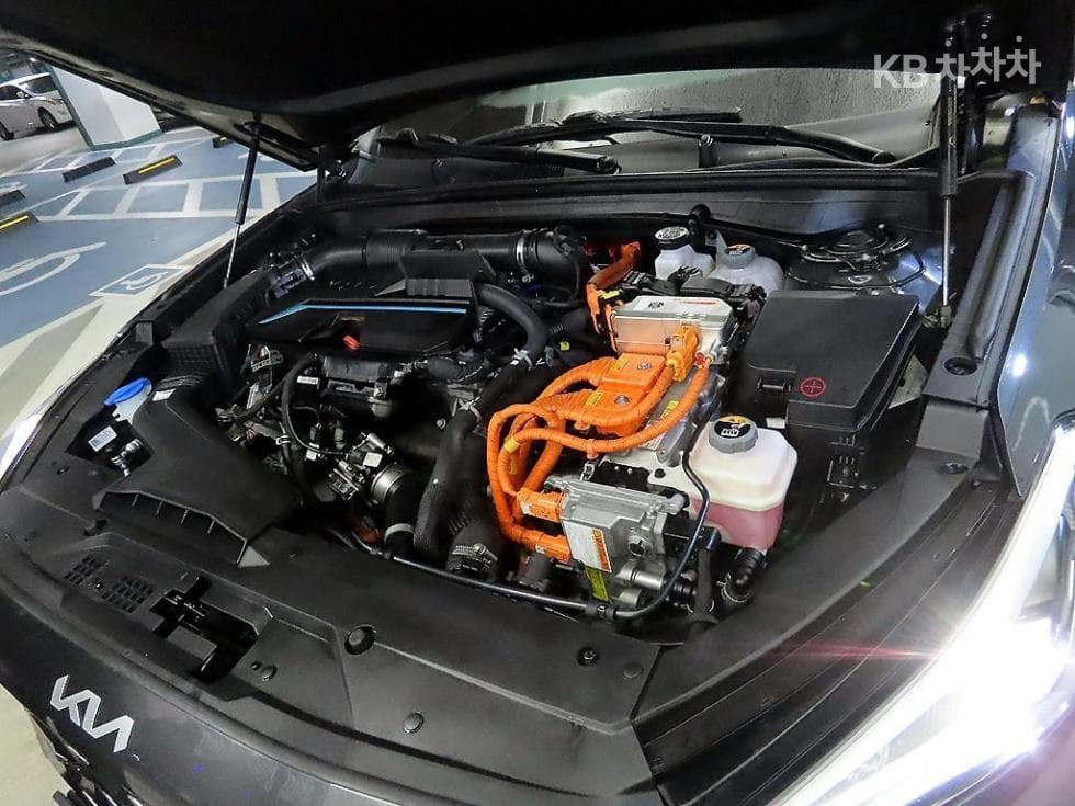 Kia K8 Hybrid1.6 Turbo Noblesse - 19