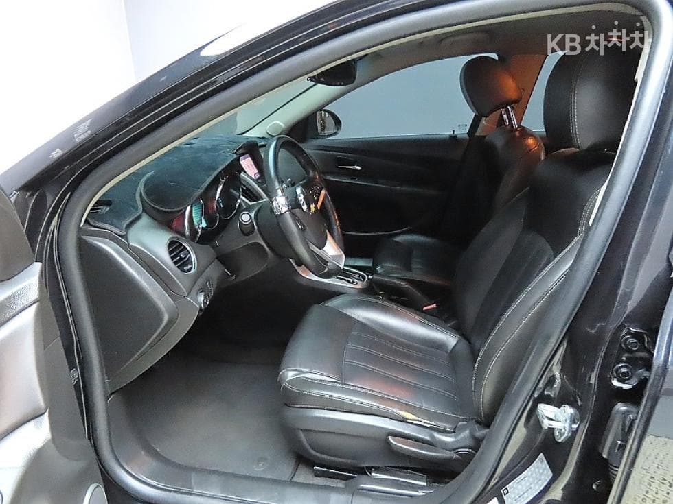 GM Korea Amazing New (facelift/refresh; particularly for Cruze) Cruze2.0 Diesel LTZ - 10