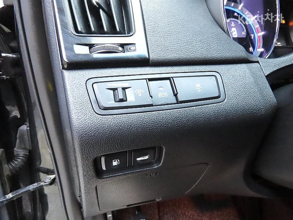Hyundai YFSonataY20 Premiere Standard - 12