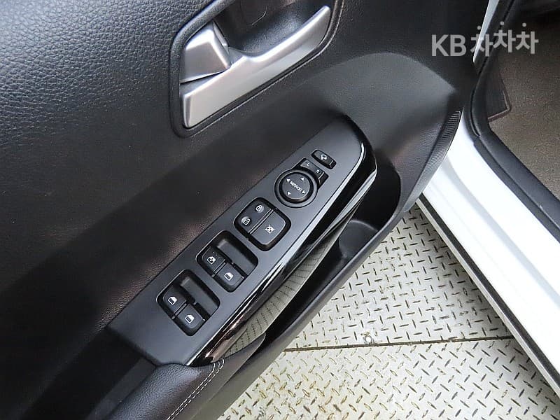 Киа Morning / Picanto 어반(JA)1.0 Бензин Signature - 13