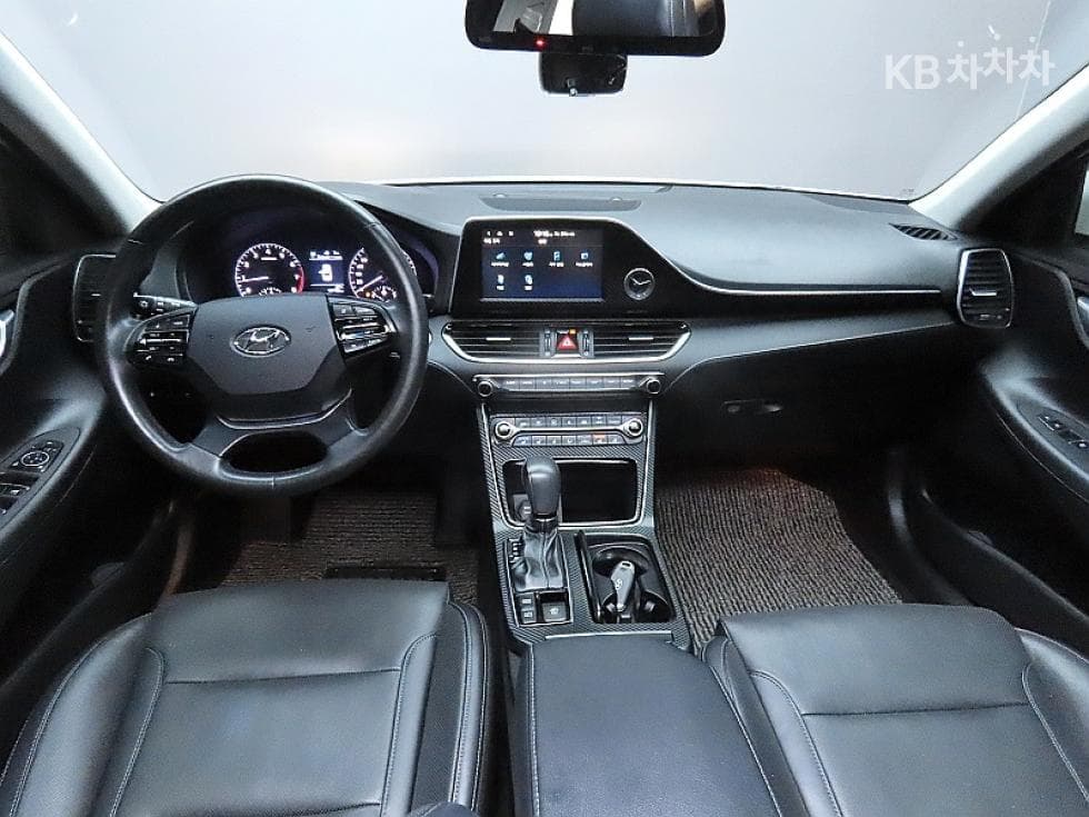 Hyundai Grandeur (Azera)IG2.4 Premium Standard - 6