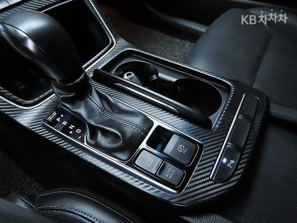 Hyundai Grandeur (Azera)IG2.4 Premium Standard - 9