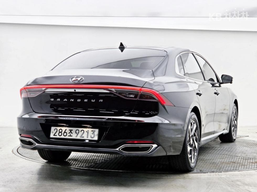 Хюндай The New (фейслифт) Grandeur (Azera) Хибрид2.4 Premium 초이스 - 2