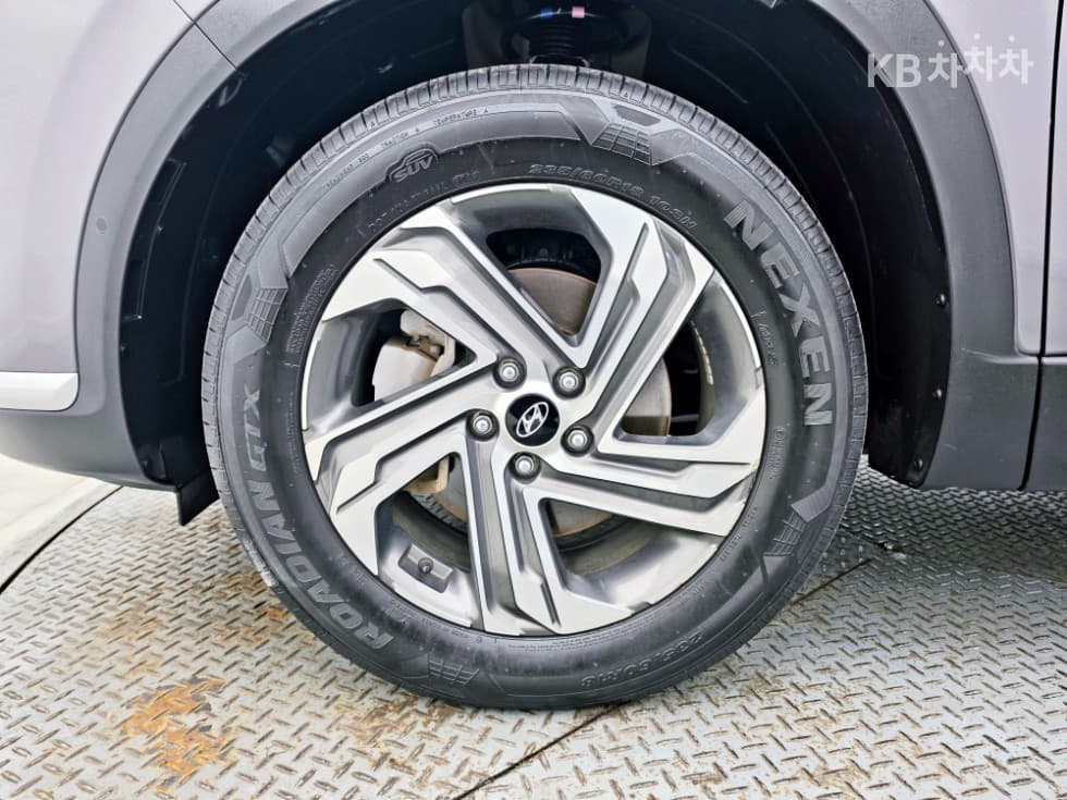 Хюндай The New (фейслифт) Санта Фе TMДизел 2.2 2WD Престиж - 26