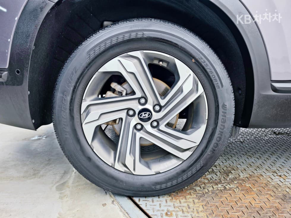 Хюндай The New (фейслифт) Санта Фе TMДизел 2.2 2WD Престиж - 28