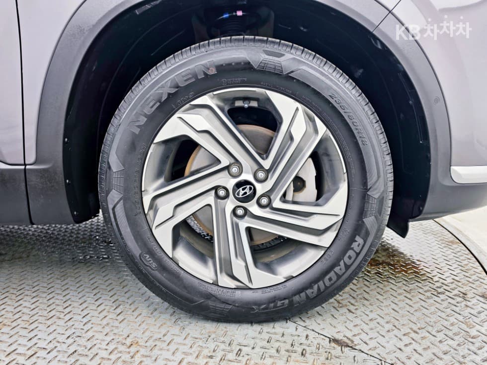Хюндай The New (фейслифт) Санта Фе TMДизел 2.2 2WD Престиж - 29