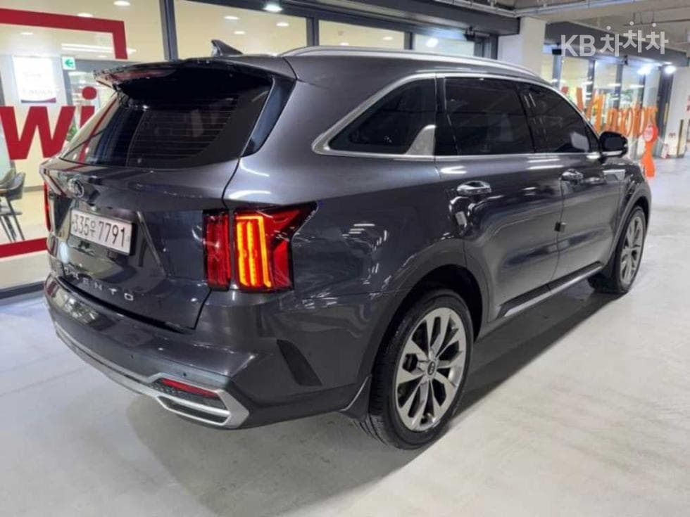 Киа Sorento 4-то поколение2.2 Дизел 2WD Noblesse - 3