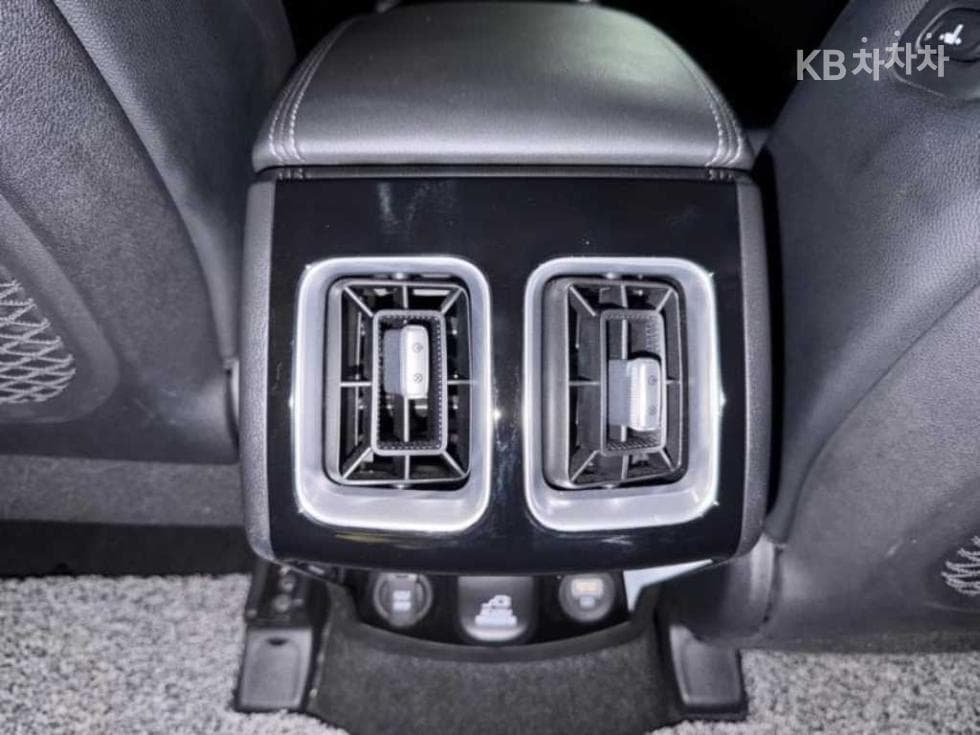 Киа Sorento 4-то поколение2.2 Дизел 2WD Noblesse - 15