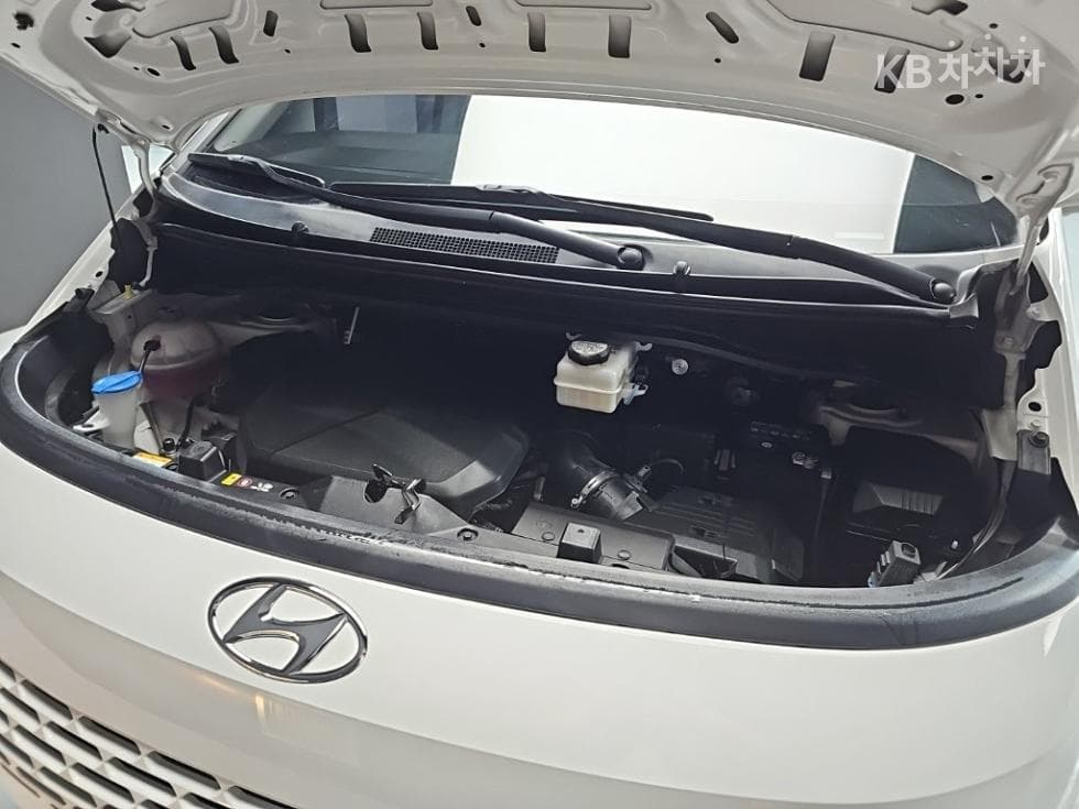 Хюндай Staria2.2 Турер 11 AWD Modern - 5