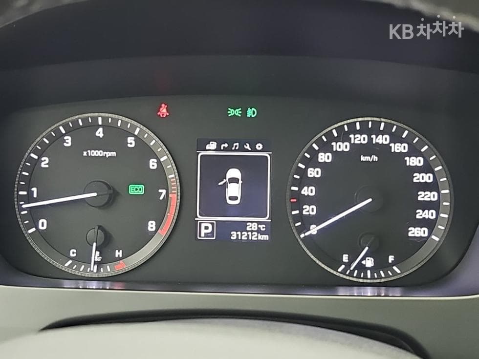 Хюндай Соната LFLPI Рент-а-кар Premium Специал (специален признак/издание) - 6