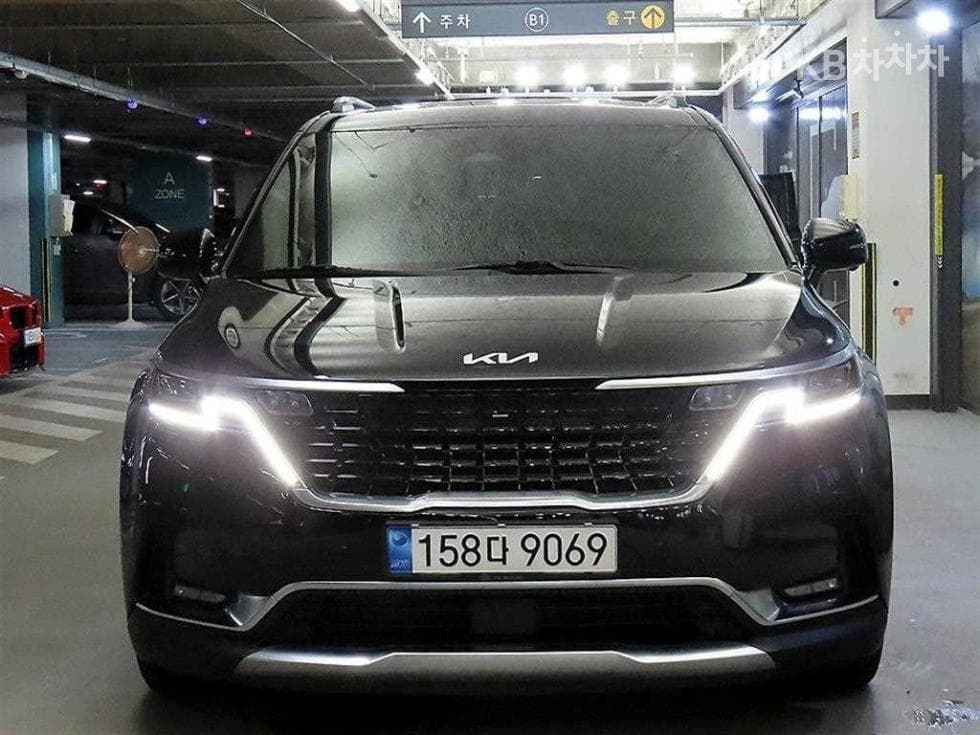 Kia Carnival 4th generationG3.5 GDI 7-seater (Limousine) Signature - 2
