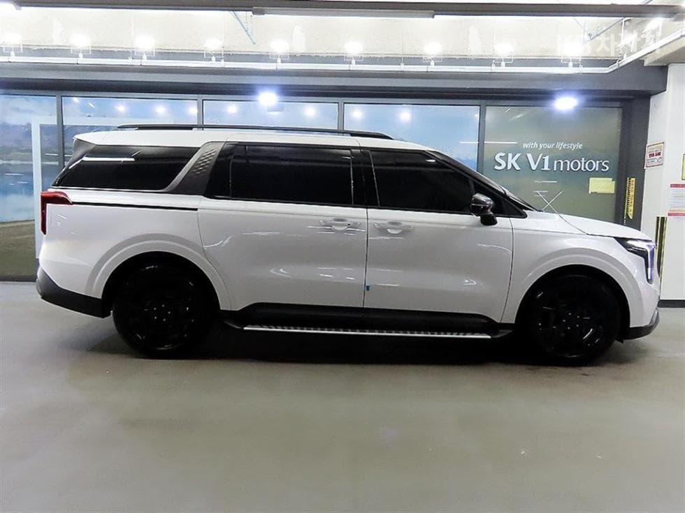 Киа The New (фейслифт) Канивал 4-то поколениеG3.5 GDI 7-местен (Лимузин) X-Line - 3