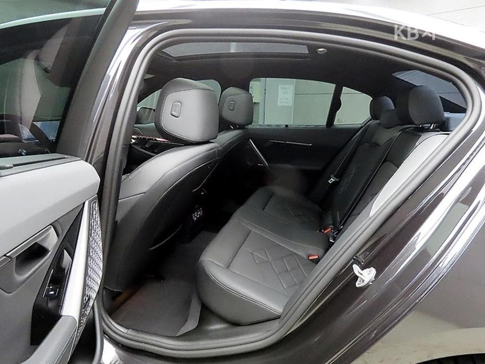 BMW Нов5 Серия(G60)530i xDrive M Sport Pro SE - 6