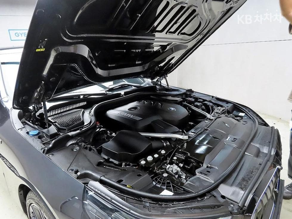 BMW Нов5 Серия(G60)530i xDrive M Sport Pro SE - 19