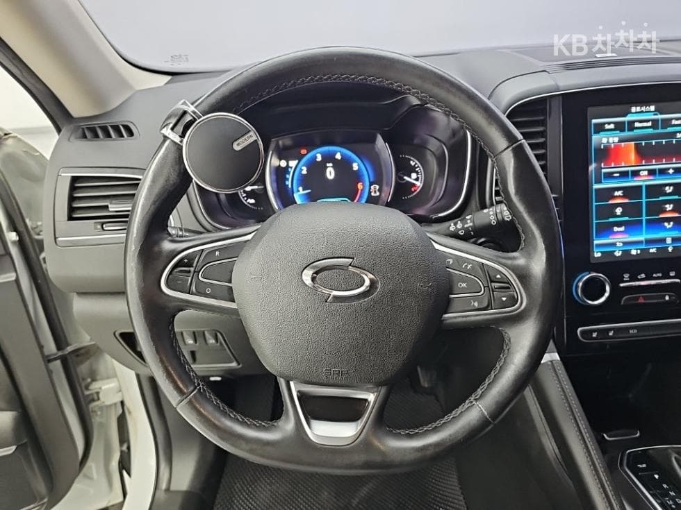 Рено Корея QM6Бензин 2.0 2WD RE Стандартен - 9