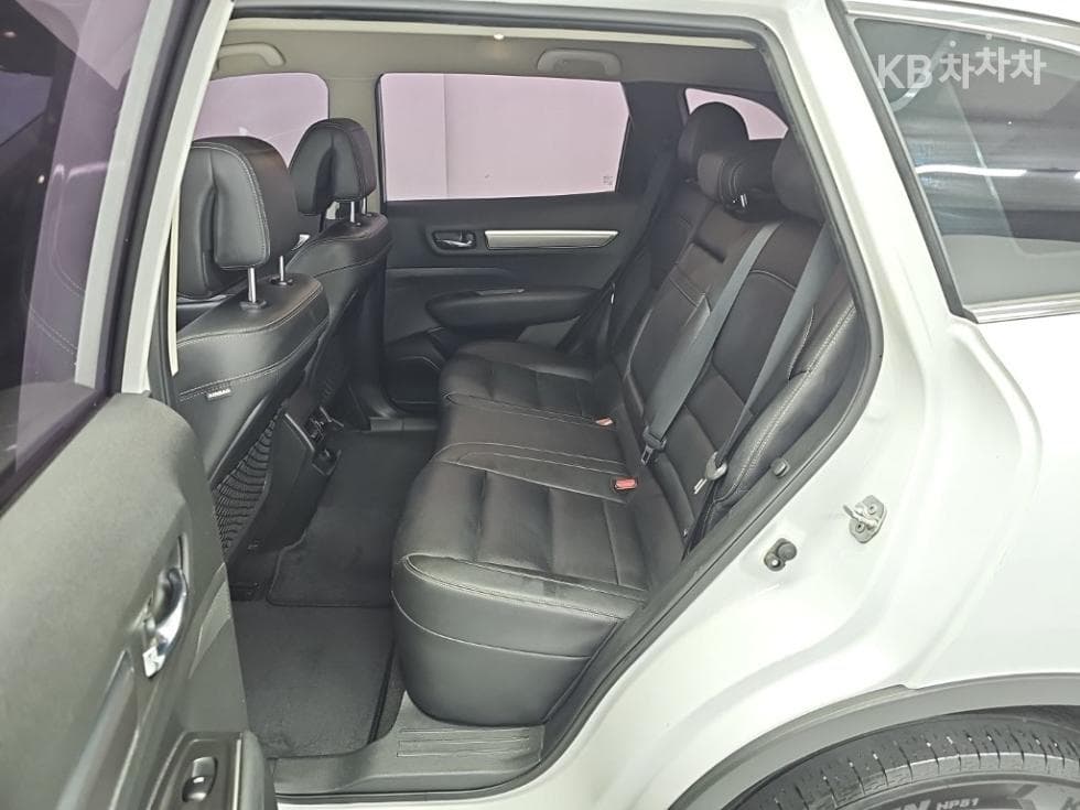 Рено Корея QM6Бензин 2.0 2WD RE Стандартен - 12