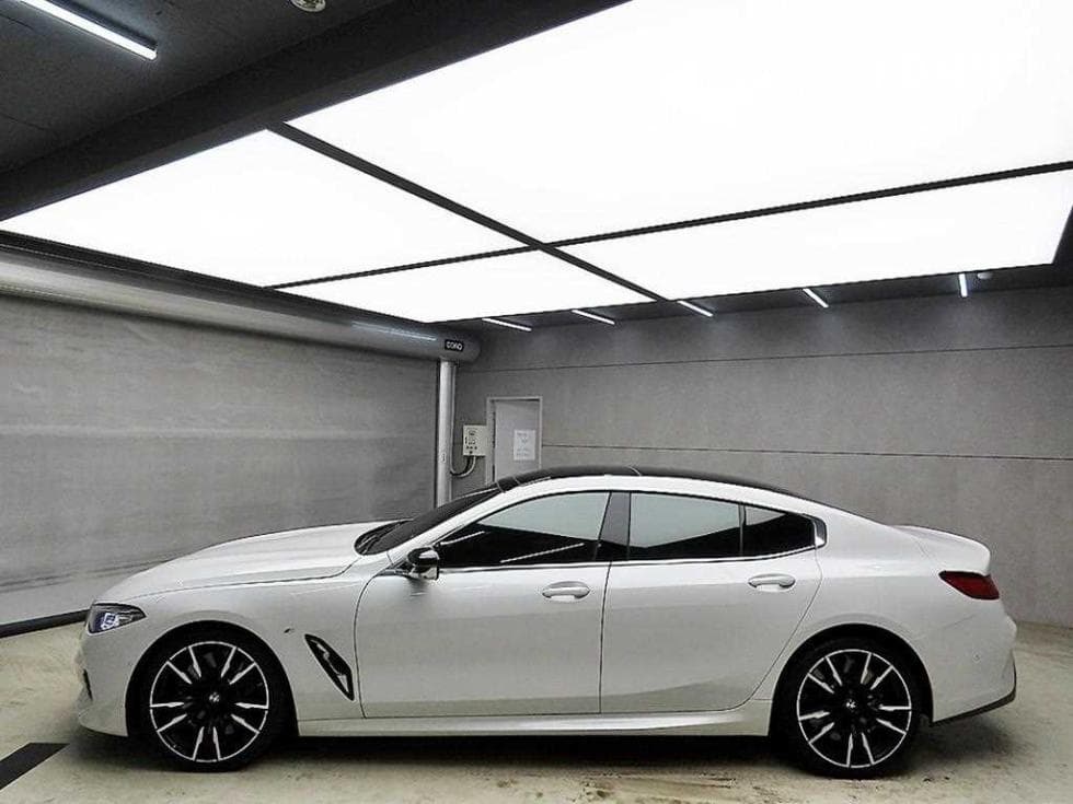 BMW 8시리즈 (G15)M850i xDrive Gran Coupe Стандартен - 4