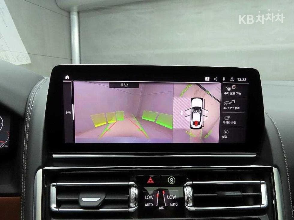 BMW 8시리즈 (G15)M850i xDrive Gran Coupe Стандартен - 16