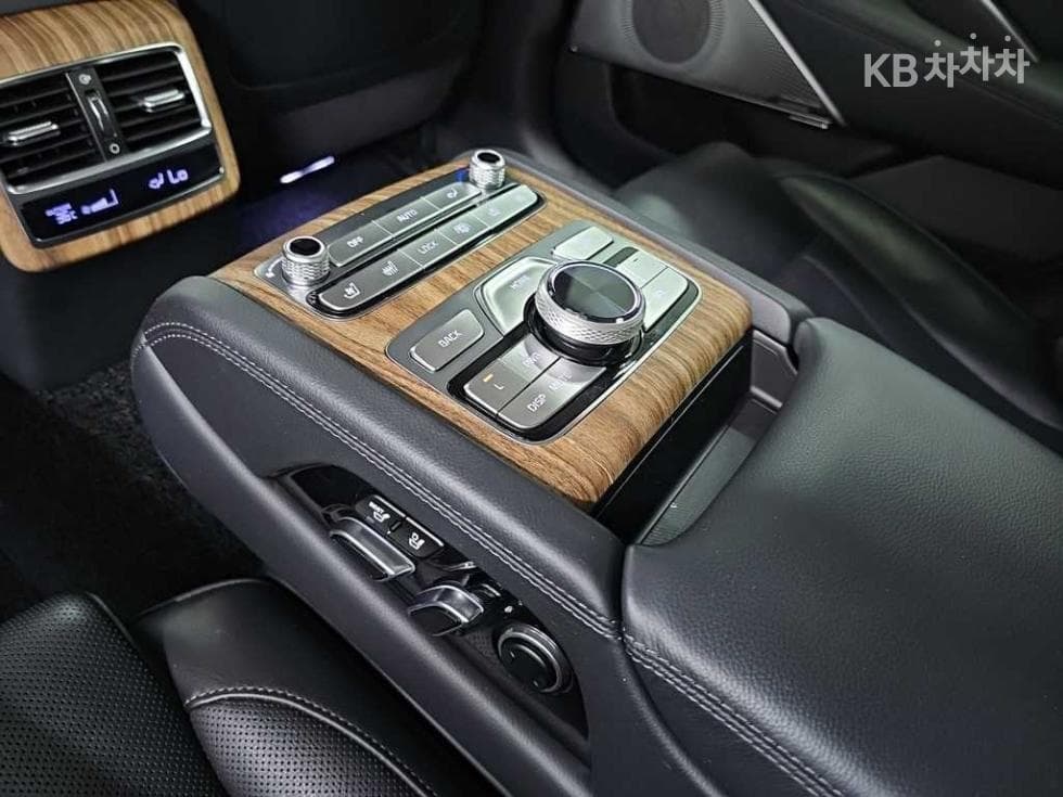 Киа The New (фейслифт) K9(Второ поколение)3.3 GDI AWD 플래티넘 베스트 셀렉션Ⅰ - 13