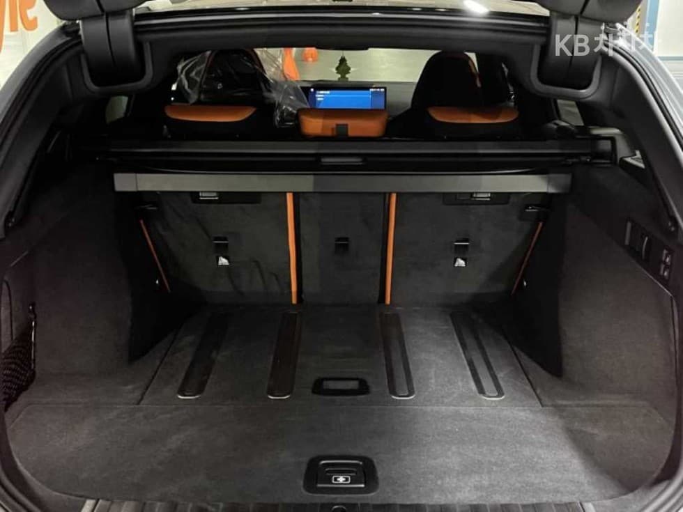 BMW M시리즈M3 투어링 Competition M xDrive - 6