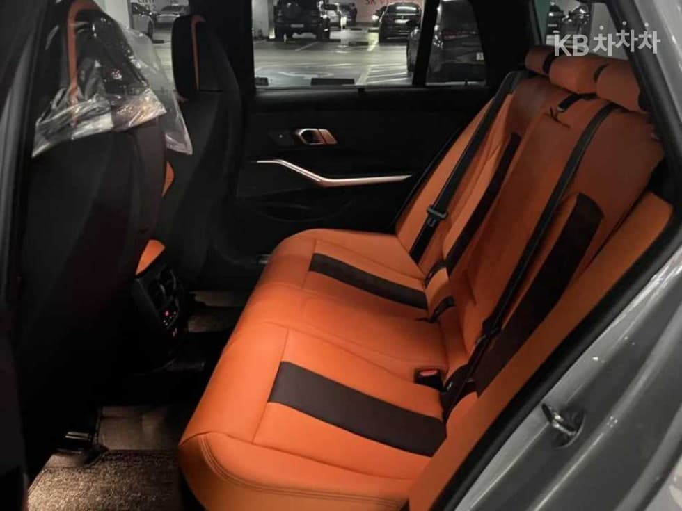 BMW M시리즈M3 투어링 Competition M xDrive - 8