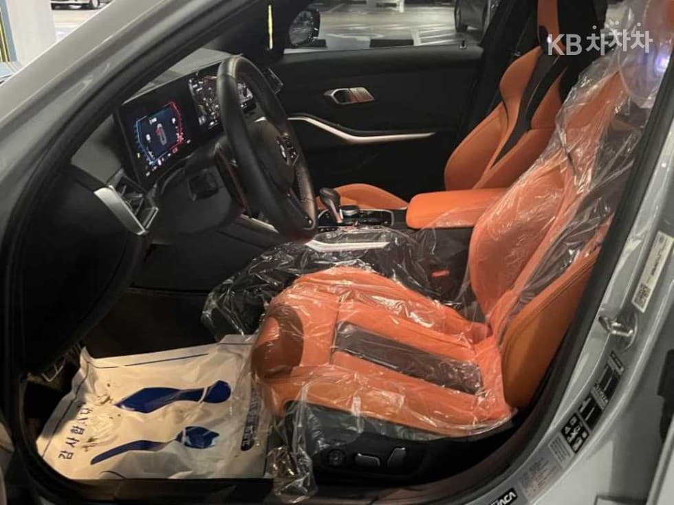 BMW M시리즈M3 투어링 Competition M xDrive - 13